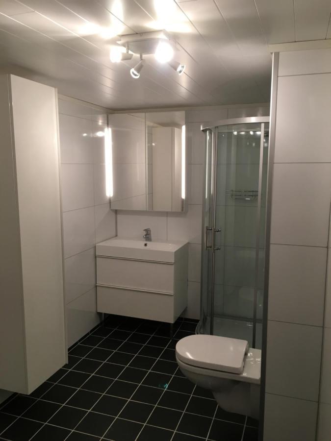 Sentralt Plassert Leilighet Ved Sherpatrappen Tromsø Esterno foto