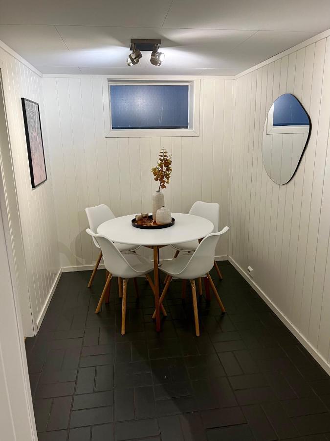 Sentralt Plassert Leilighet Ved Sherpatrappen Tromsø Esterno foto